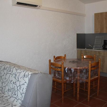 Mas Des Oliviers Apartman Saint-Estève Kültér fotó
